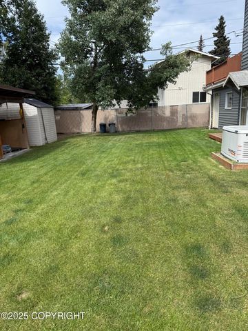 2090 Dimond Drive, Anchorage, AK 99507