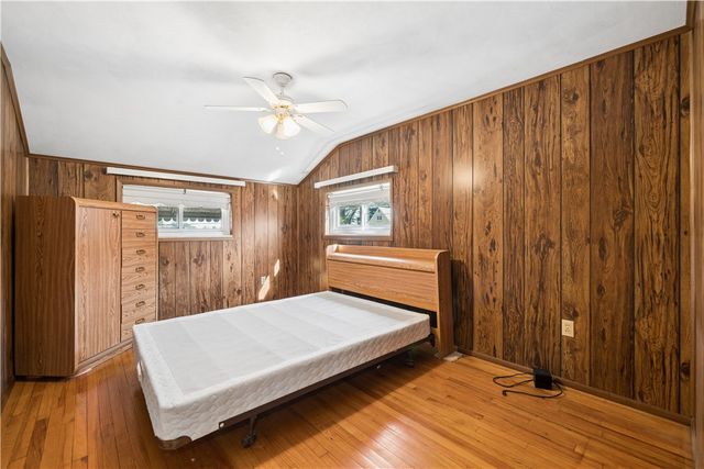 2710 Race St, Penn Hills, PA 15235