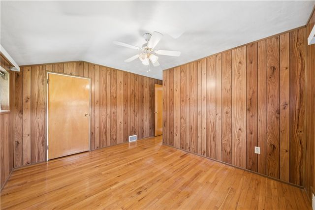 2710 Race St, Penn Hills, PA 15235