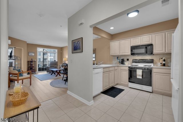 2201 Clinton Ln 2201, Rockaway Twp., NJ 07866