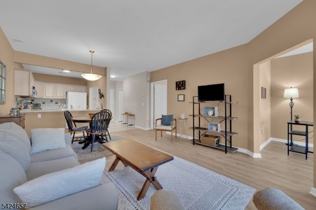 2201 Clinton Ln 2201, Rockaway Twp., NJ 07866