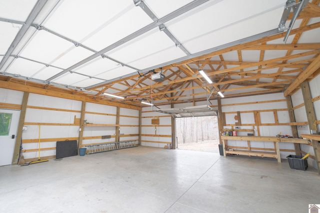 2234 Beal Road, Hardin, KY 42048