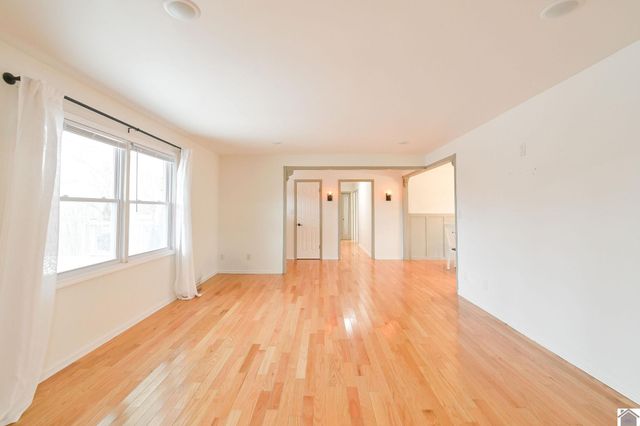 2234 Beal Road, Hardin, KY 42048