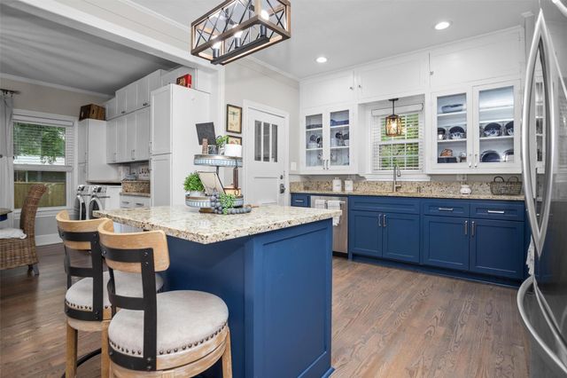 419 E Bell Avenue, Crockett, TX 75835