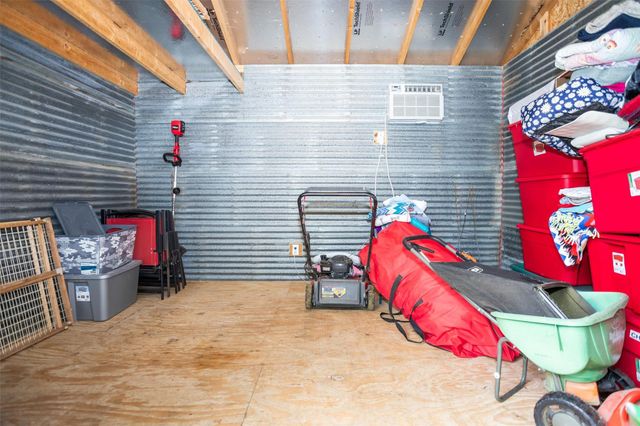 419 E Bell Avenue, Crockett, TX 75835