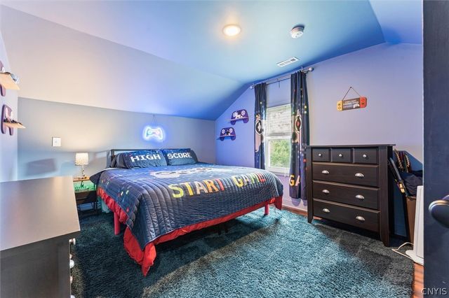 7834 State Street Road, Throop, NY 13021
