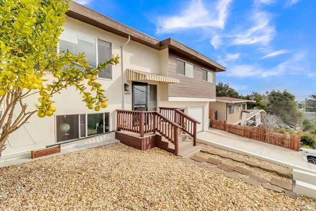 178 Baxter St, Vallejo, CA 94590