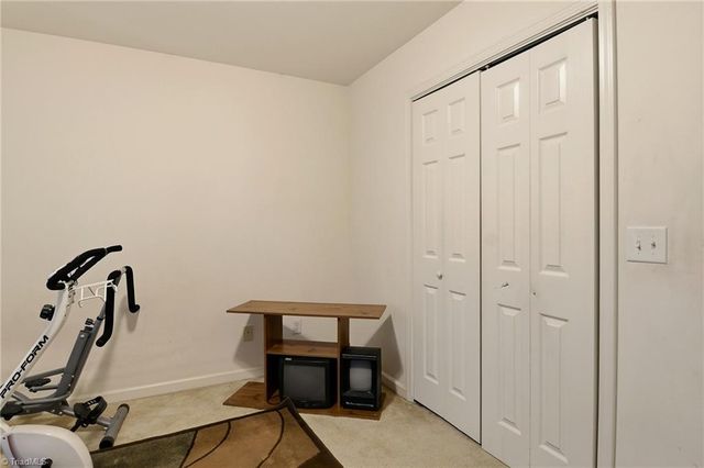 5812 Huckleberry Court, Winston-salem, NC 27105