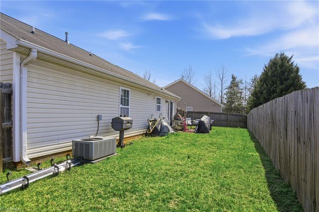 5812 Huckleberry Court, Winston-salem, NC 27105