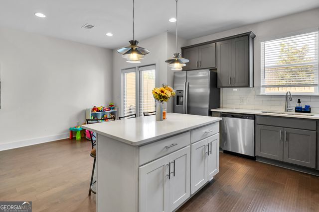 1880 Plainsboro Drive, Lithonia, GA 30058