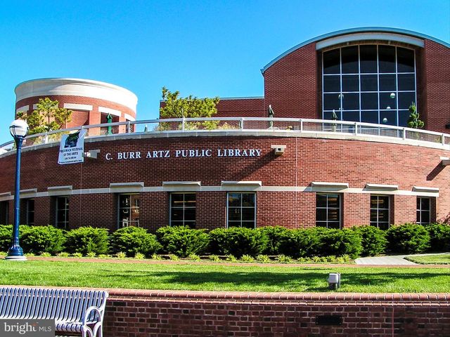 29 WINCHESTER ST, Frederick, MD 21701