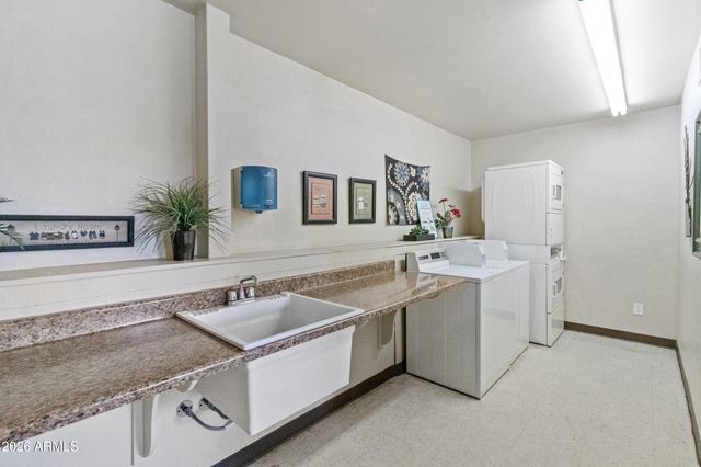 535 S ALMA SCHOOL Road 51, Mesa, AZ 85210