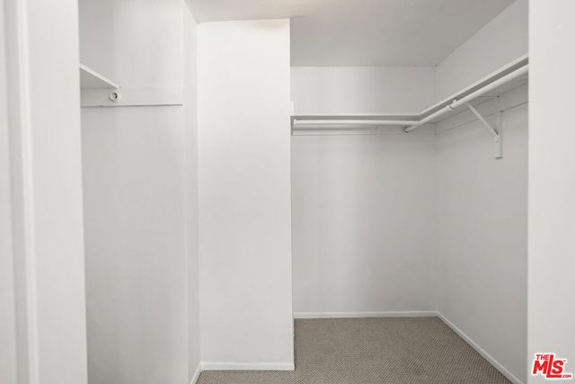 11952 Darlington Avenue 3, Los Angeles, CA 90049