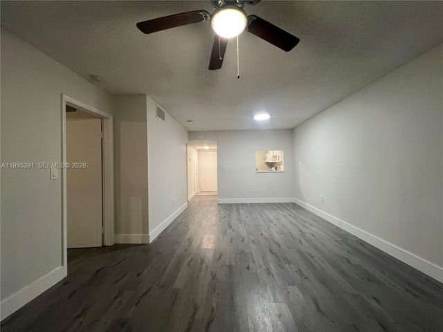 11309 SW 200th St 103-C, Miami, FL 33157