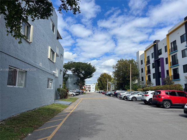11309 SW 200th St 103-C, Miami, FL 33157