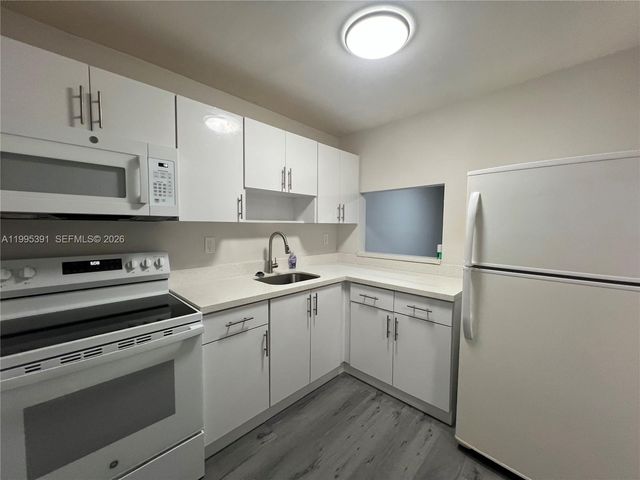 11309 SW 200th St 103-C, Miami, FL 33157