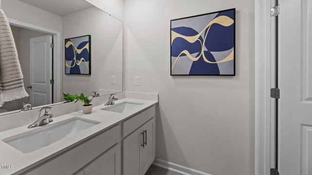 87 Saddle Mare Street, Clayton, NC 27520
