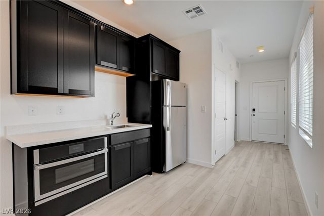 345 Isla Enclave Way, Henderson, NV 89011