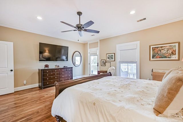 2 Compass Circle, Galveston, TX 77554