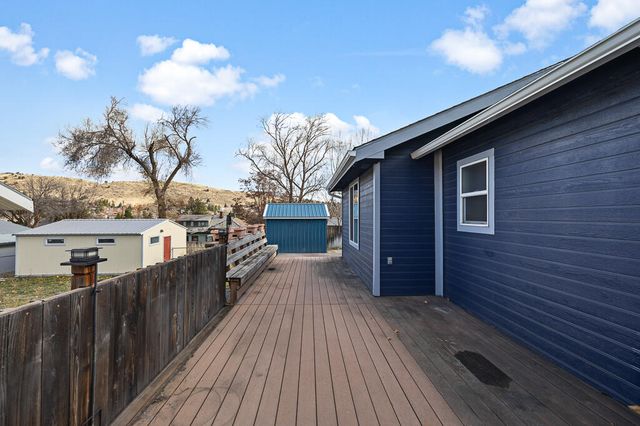 1821 Lancaster Avenue, Klamath Falls, OR 97601