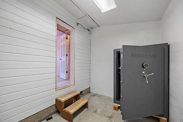 1821 Lancaster Avenue, Klamath Falls, OR 97601