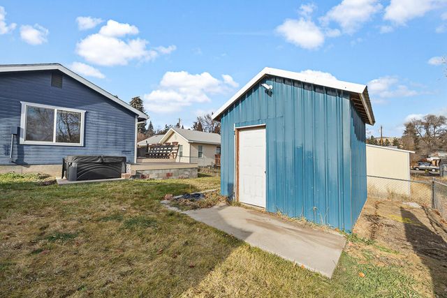 1821 Lancaster Avenue, Klamath Falls, OR 97601