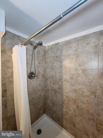 1106 VEIRS MILL RD, Rockville, MD 20851
