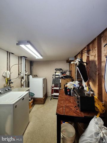 1106 VEIRS MILL RD, Rockville, MD 20851