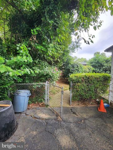 1106 VEIRS MILL RD, Rockville, MD 20851