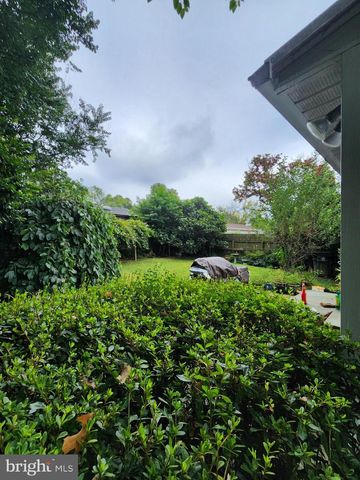 1106 VEIRS MILL RD, Rockville, MD 20851