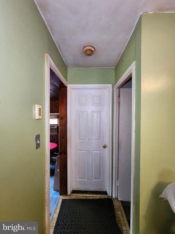 1106 VEIRS MILL RD, Rockville, MD 20851