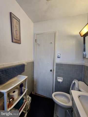 1106 VEIRS MILL RD, Rockville, MD 20851
