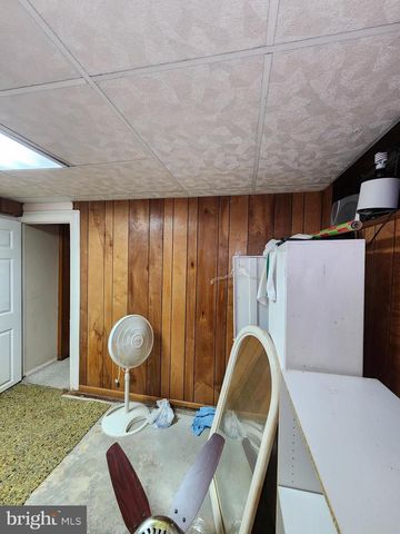 1106 VEIRS MILL RD, Rockville, MD 20851