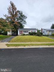 1106 VEIRS MILL RD, Rockville, MD 20851