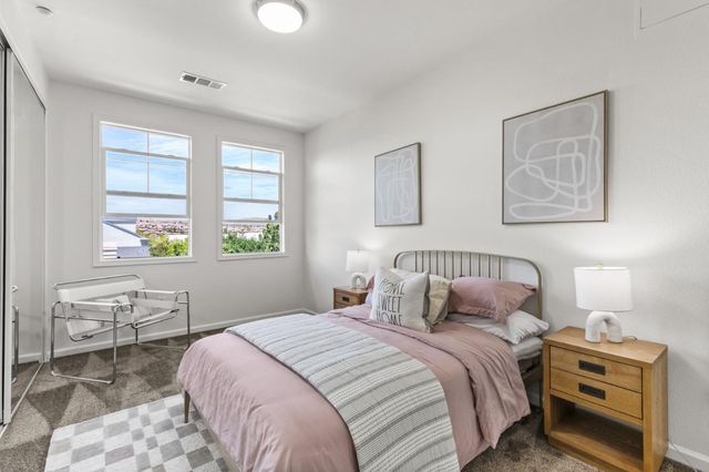 3684 Finnian Way, Dublin, CA 94568