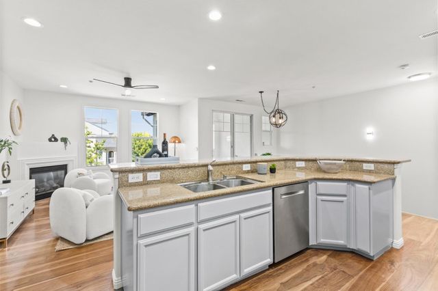 3684 Finnian Way, Dublin, CA 94568