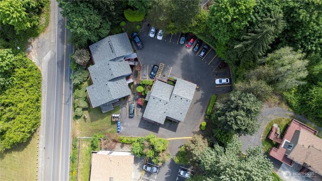 108 Kensington Avenue SW, Kent, WA 98030