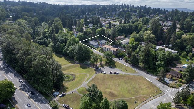 108 Kensington Avenue SW, Kent, WA 98030