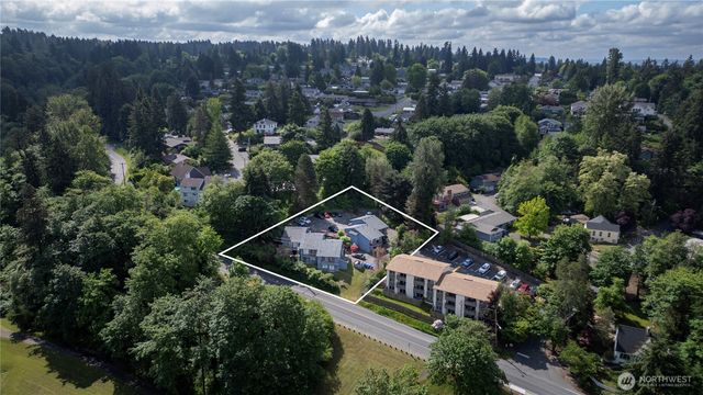 108 Kensington Avenue SW, Kent, WA 98030