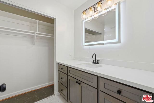 5920 E Malton Avenue, Simi Valley, CA 93063