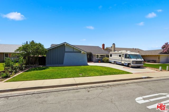 5920 E Malton Avenue, Simi Valley, CA 93063