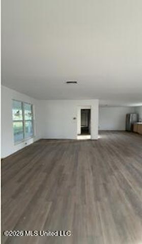 303 Old Spanish Trail, Jackson, MS 39212