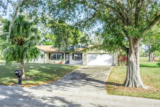 7801 Pine Glen Road, Sebring, FL 33876