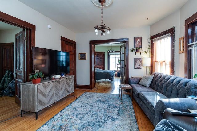 1332 E Dayton Street, Madison, WI 53703