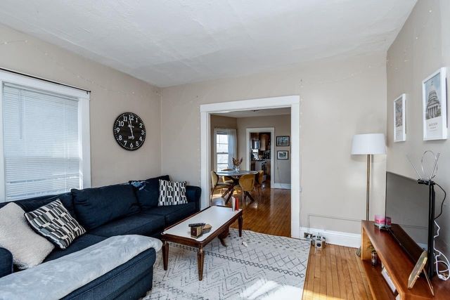 1332 E Dayton Street, Madison, WI 53703