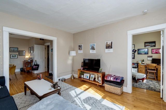 1332 E Dayton Street, Madison, WI 53703