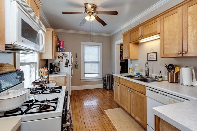 1332 E Dayton Street, Madison, WI 53703