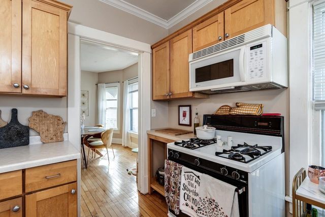 1332 E Dayton Street, Madison, WI 53703