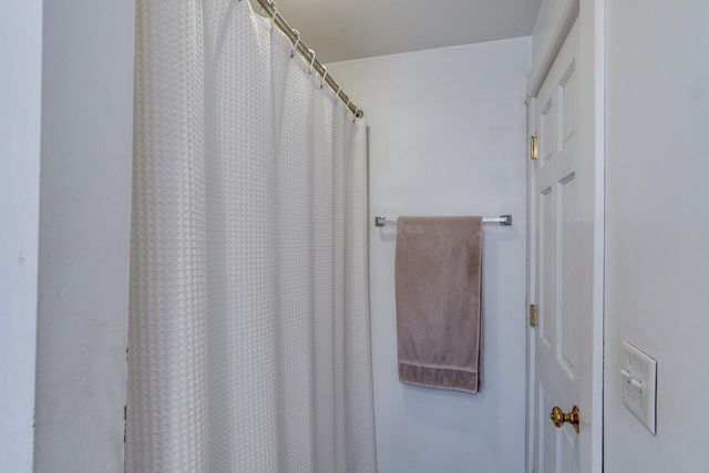 1332 E Dayton Street, Madison, WI 53703