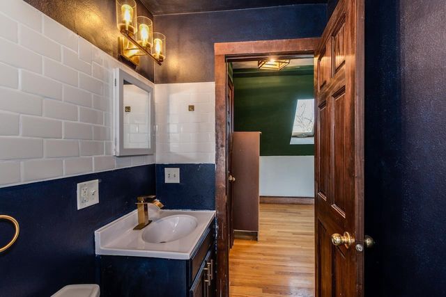 1332 E Dayton Street, Madison, WI 53703